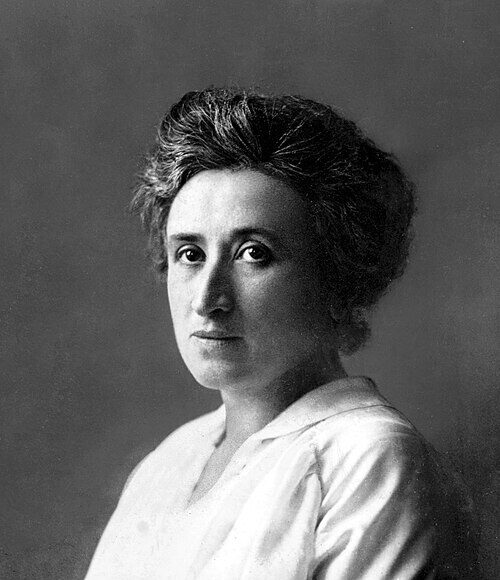 Weqfa Rosa Luxemburg Piştgirî da Festîvale